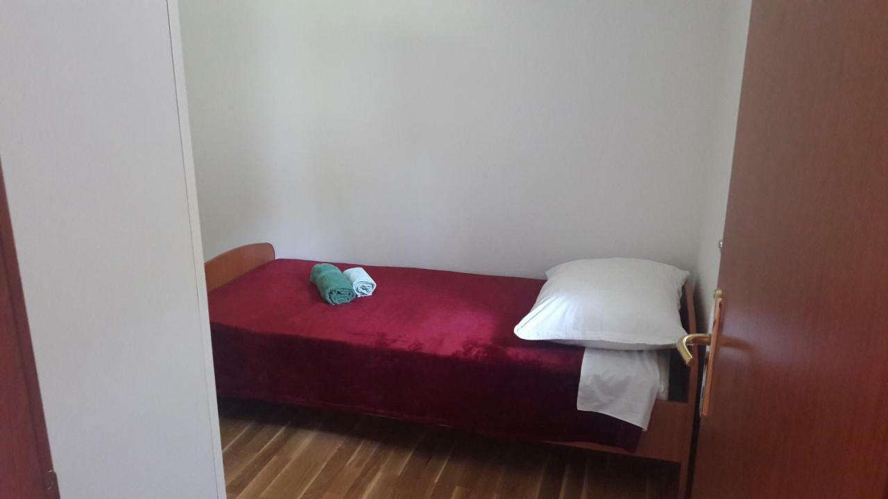 Hotel Apartman Baraka à Šibenik Extérieur photo