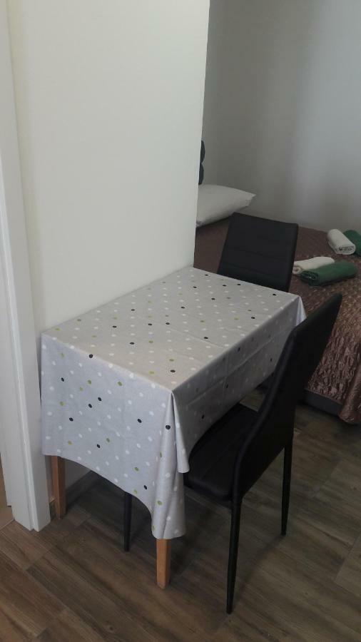 Hotel Apartman Baraka à Šibenik Extérieur photo