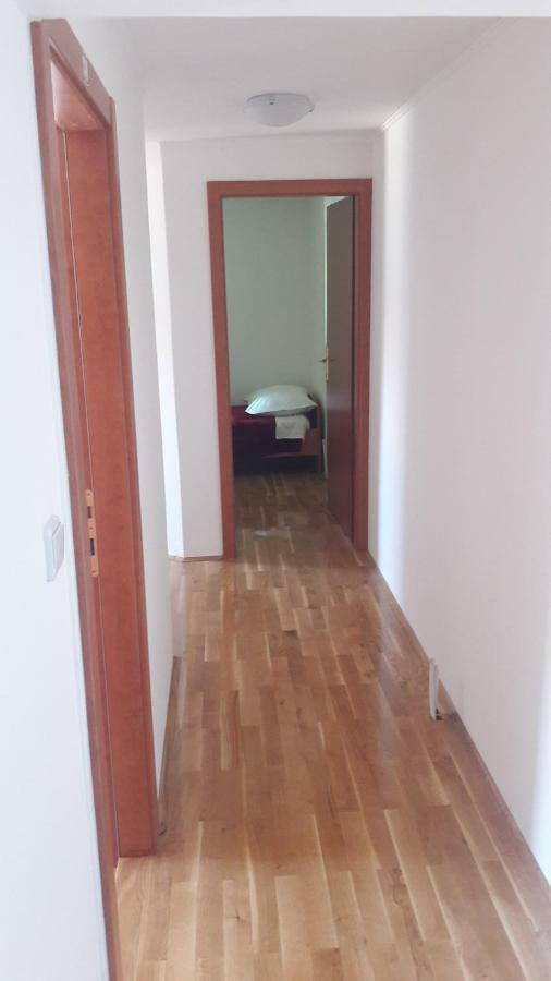 Hotel Apartman Baraka à Šibenik Extérieur photo