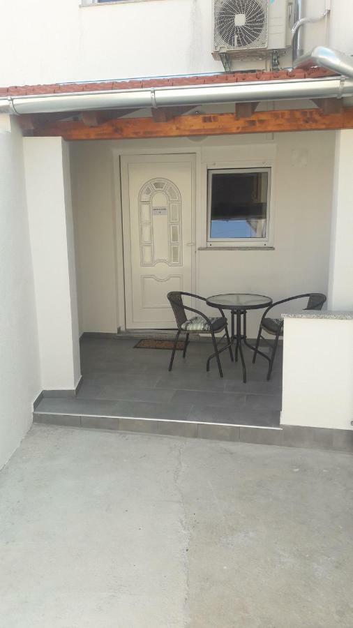 Hotel Apartman Baraka à Šibenik Extérieur photo